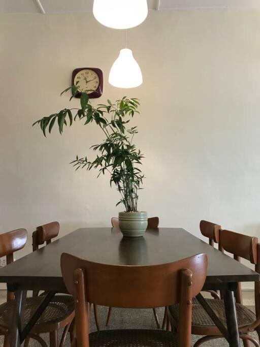 Cosy Big House 5min Ciq Sogo Ksl Mall 4br 12pax * Johor Bahru