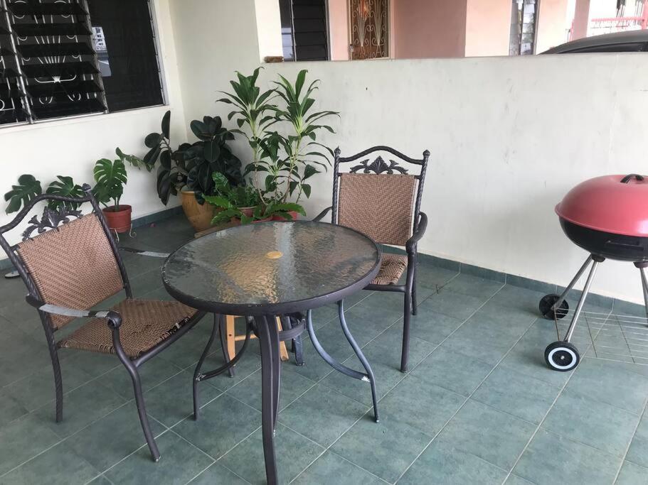 Cosy Big House 5min Ciq Sogo Ksl Mall 4br 12pax * Johor Bahru